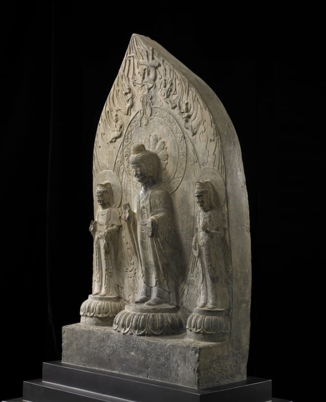 比丘 滿造釋迦牟尼佛像